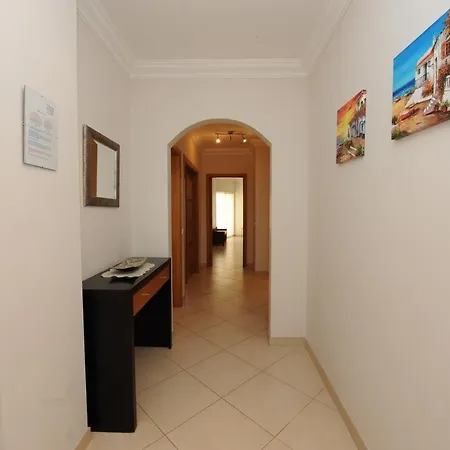 Village, 3br 3ba In *